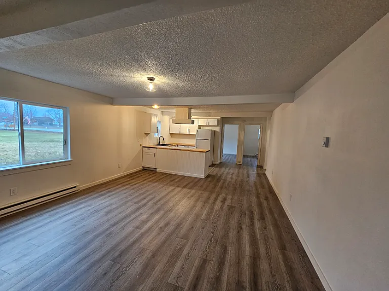 202 W 1st Ave #3 — Photo 7
