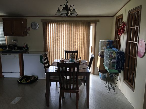 3rd image of 1739 Connecticut Ave