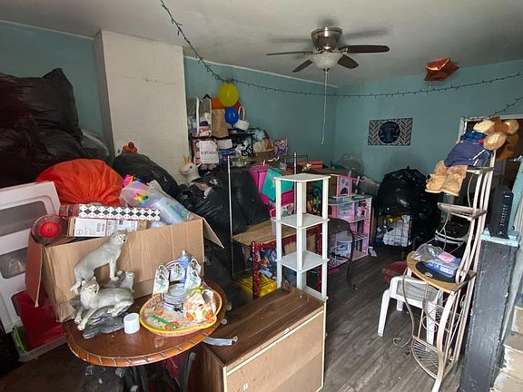 5th image of 241 E Stella St