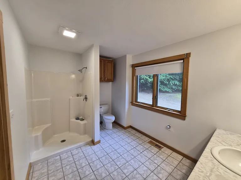 4 Damon Pond Rd — Photo 11