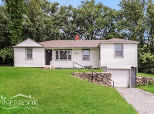 9704 E 43rd St, Kansas City, MO 64133