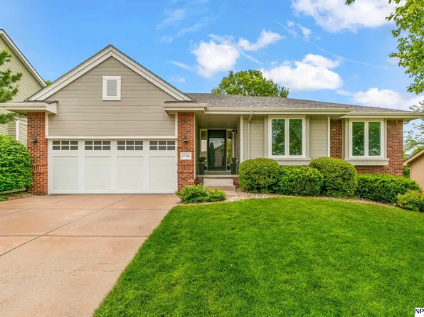 17310 I St, Omaha, NE 68135