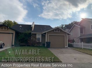 319 Canterbury Ave, Roseville, CA 95678
