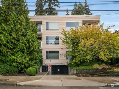 10744 Greenwood Avenue N #101, Seattle, WA, 98133
