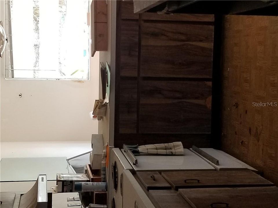 2nd image of 114 14th Ave