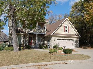 2815 Sparkling Waters Ct, Joplin, MO 64801