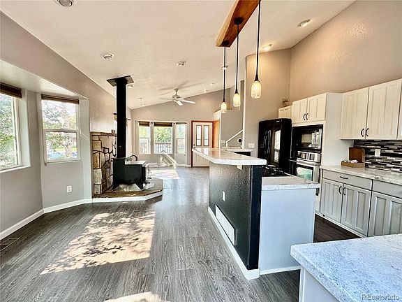 3rd image of 3400 Collins Avenue