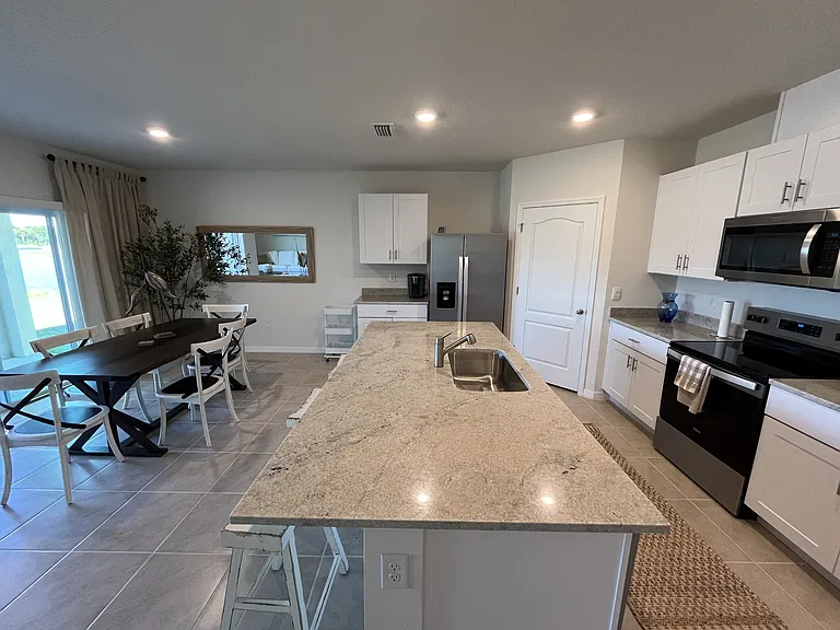 2219 Lake Preserve Cir — Photo 39