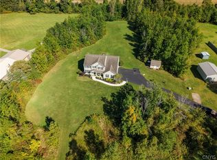 4789 Verplank Rd, Clay, NY 13041
