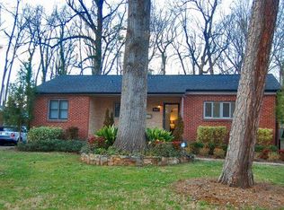 2425 Arnold Dr, Charlotte, NC 28205