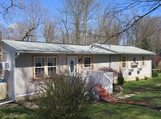 6180 Ballard Rd, Nashport, OH 43830