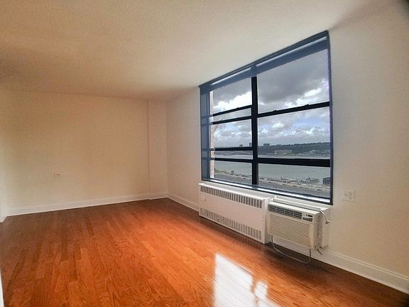 4th image of 3333 Broadway APT E15j