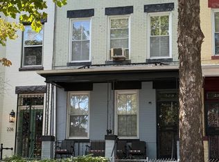 228 11th St NE, Washington, DC 20002