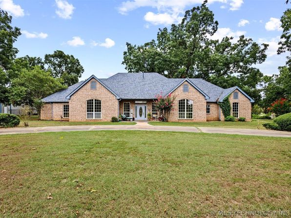 236 Pecan Acres Ln