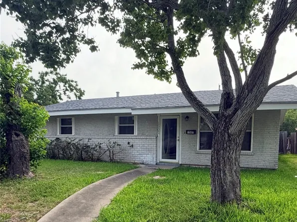 1507 Denver St, Portland, TX 78374