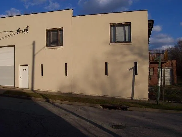 945 Beardsley St #2 — Photo 8