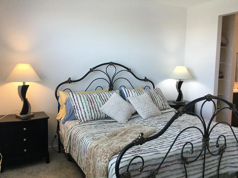 230 S San Fernando Ln — Photo 9