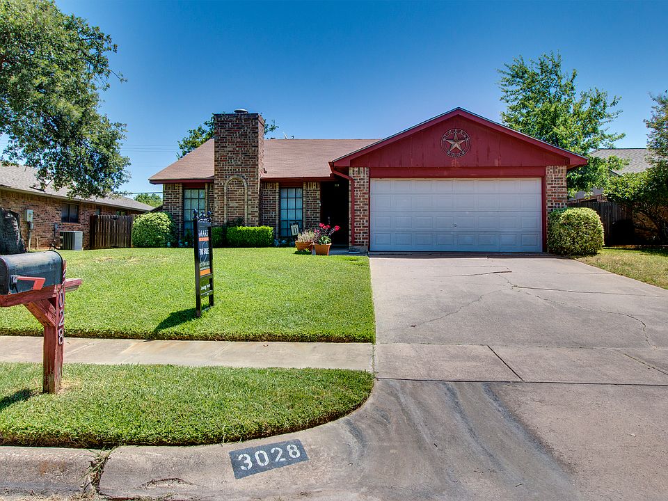 1st image of 3028 Woodbridge Dr