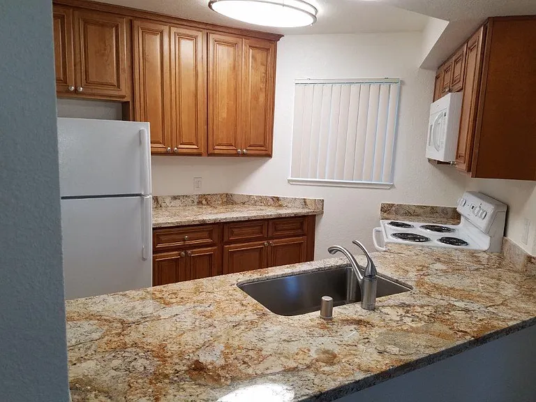 Apartment homes may vary, please ask for details.