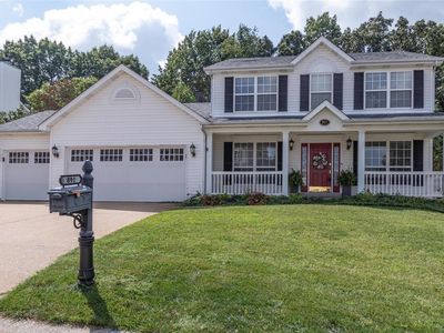 891 Shadow Pine Dr, Fenton, MO, 63026