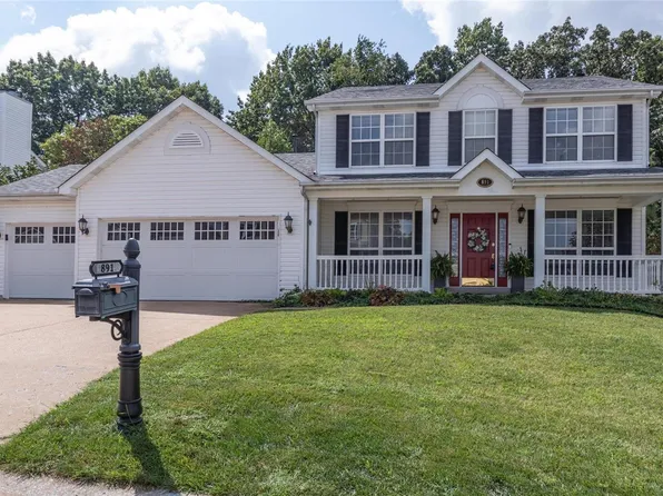 891 Shadow Pine Dr, Fenton, MO 63026