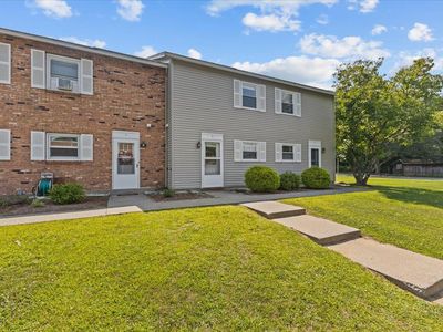21 Wells Avenue #2, Colchester, VT, 05446