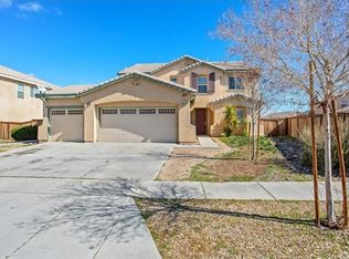 9501 Tanzanite Ave, Hesperia, CA 92344