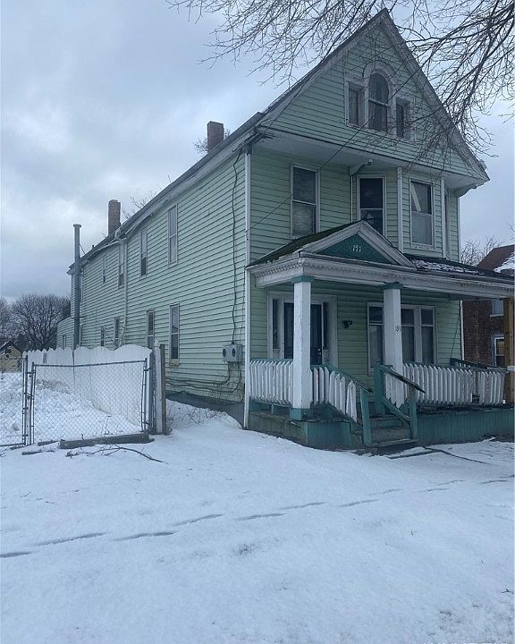 2nd image of 191 Orange St