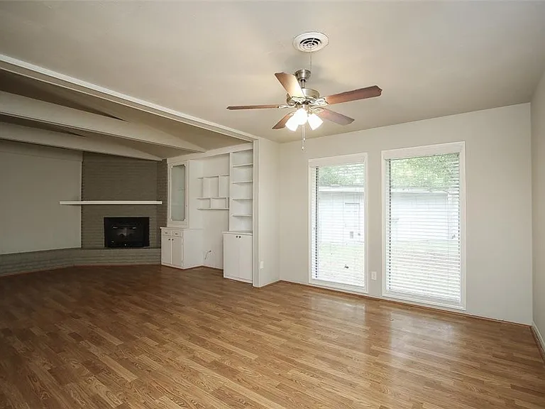 30115 Misty Meadow Dr — Photo 4