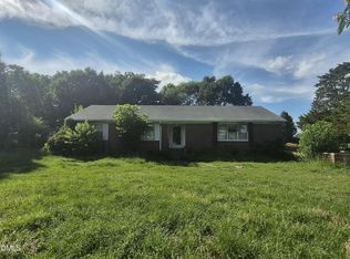 4558 Swift Creek School Rd, Whitakers, NC 27891
