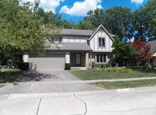 2326 Starleaf Ln, Columbus, OH 43235