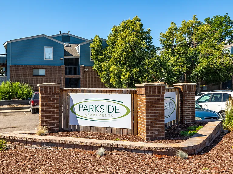 Parkside Apartments — Photo 13