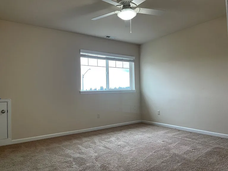 2400 NW Sunny Ln — Photo 19