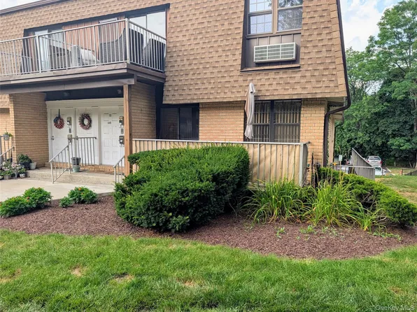 440 Carpenter Avenue #16, Newburgh, NY 12550