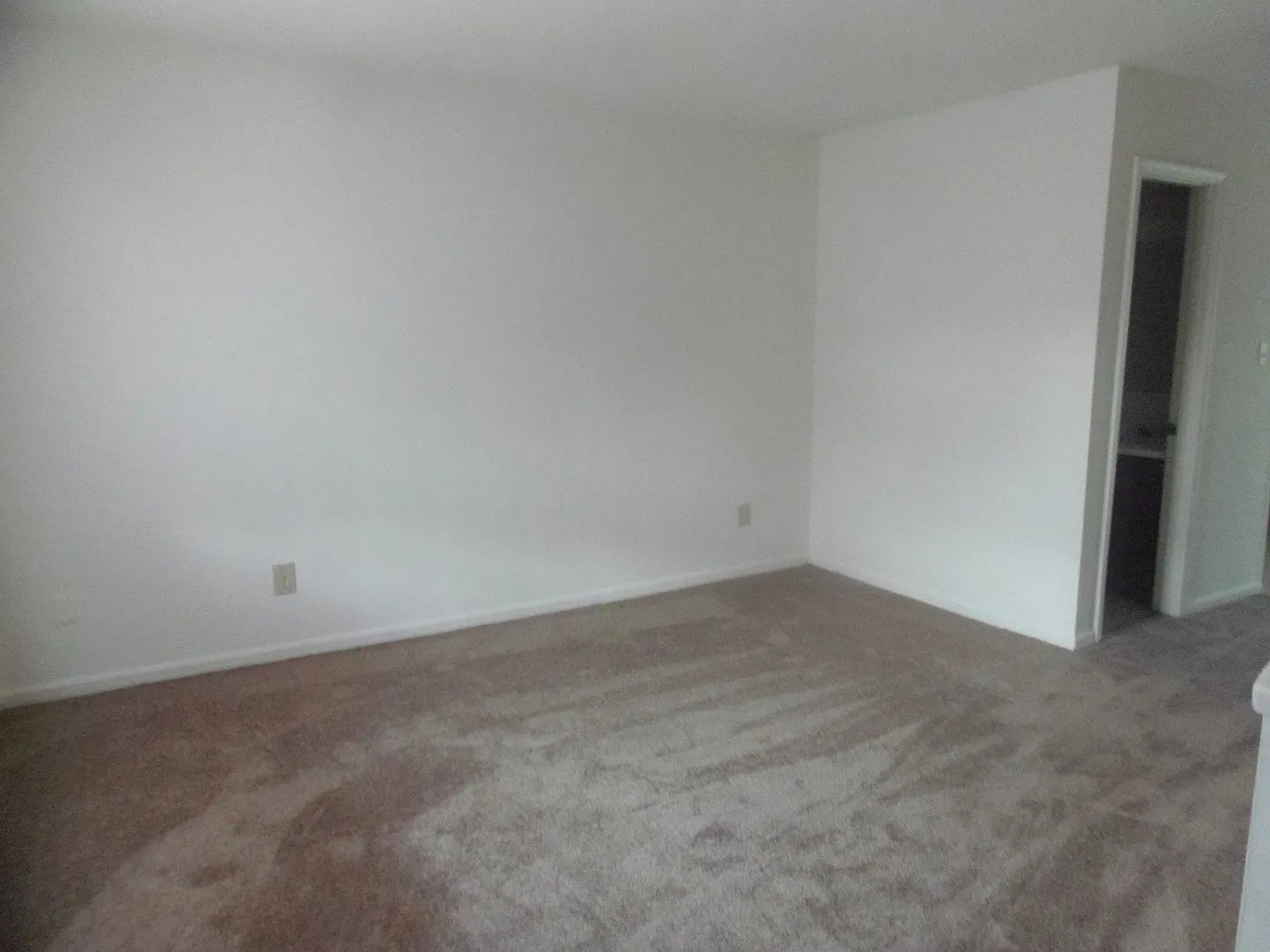2 bedrooms 1.5 bath townhome — Photo 1