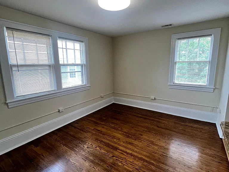 119 Albemarle Ave SW #C5 — Photo 13