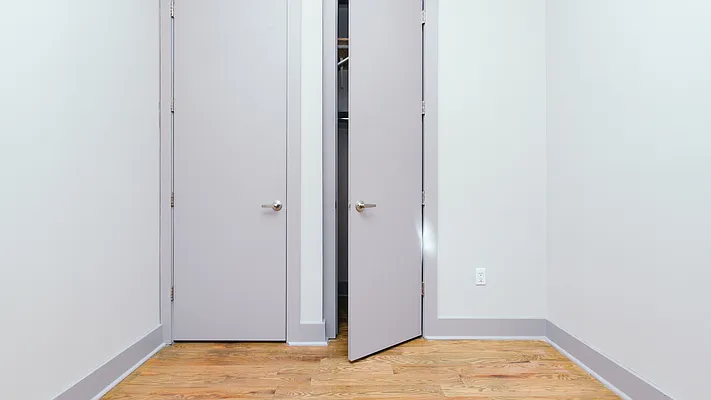 Rented by Nooklyn NYC LLC | media 40