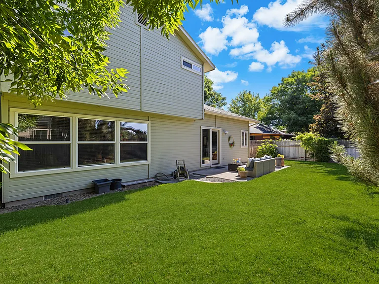 1528 E Falconrim Ct — Photo 74