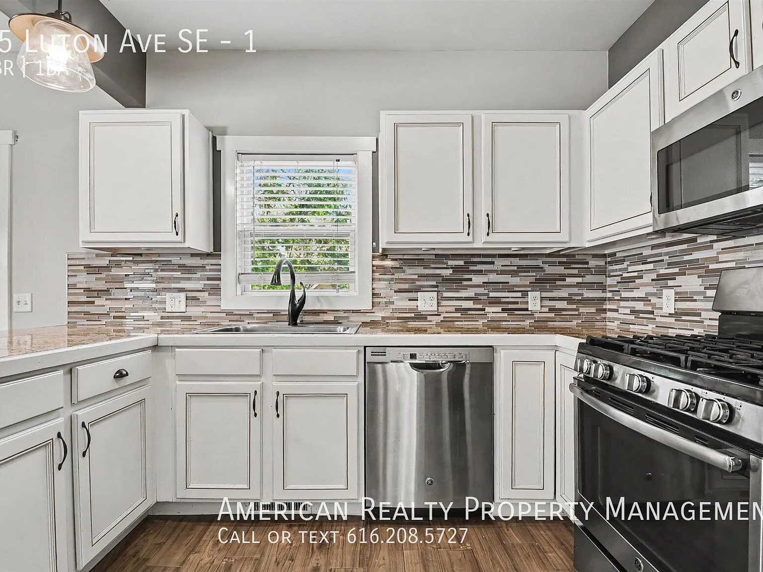 95 Luton Ave SE — Photo 4