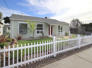 434 7th Ave, Santa Cruz, CA 95062