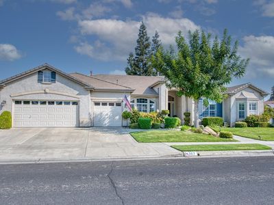 367 Goshen Ave, Clovis, CA, 93611