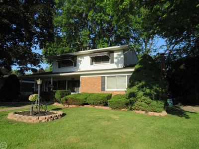 35541 Grayfield Dr, Sterling Heights, MI, 48312