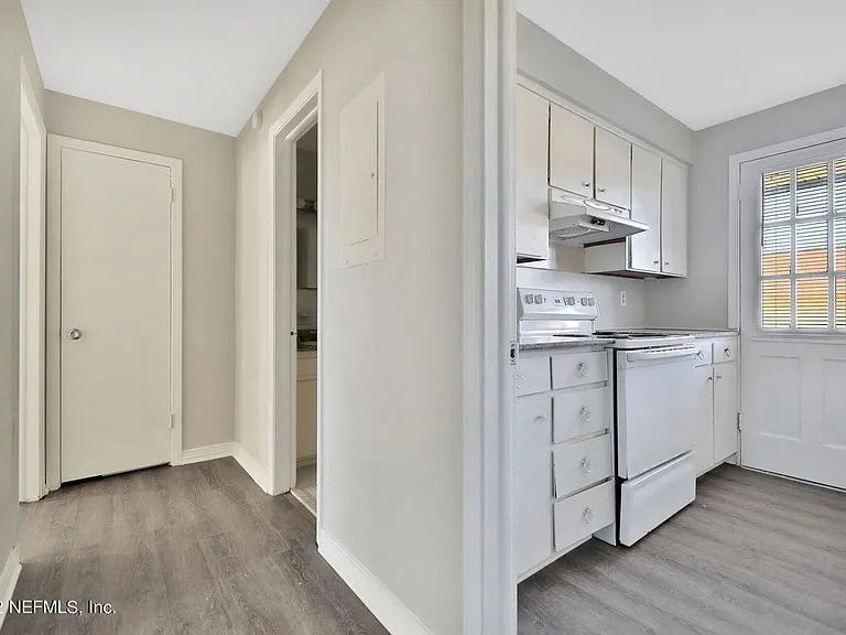 7346 El Barco Rd #8 — Photo 7