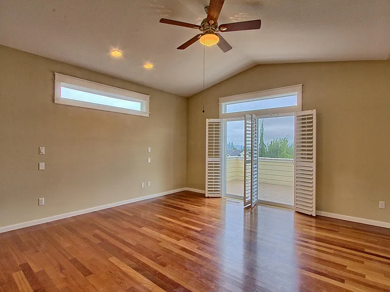 360 N Stonegate Dr — Photo 7