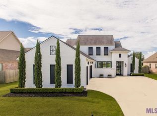 3011 Grand Way Ave, Baton Rouge, LA 70810