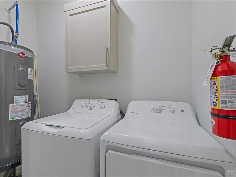 2713 W Brookside Bend St #2 — Photo 14