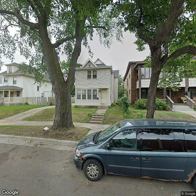 Affordable Room for Rent — Photo 1