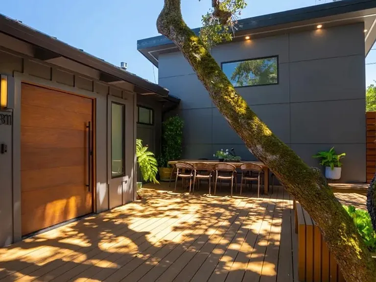 311 Grandview Ave — Photo 3