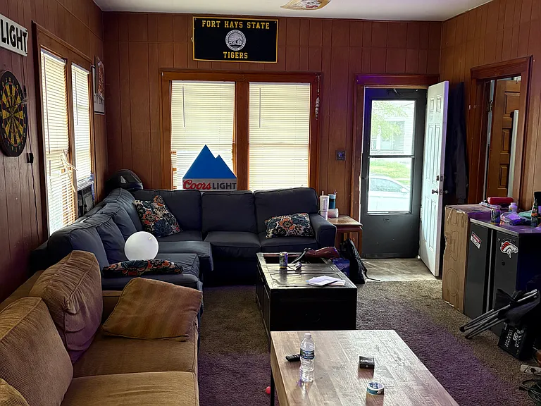 505 Walnut St — Photo 7