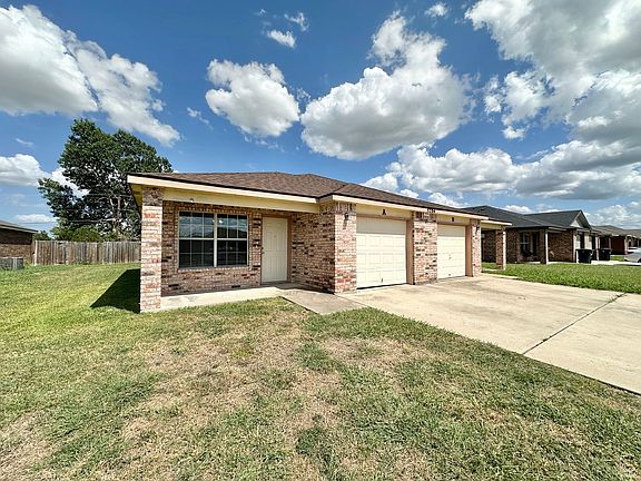 2nd image of 5204 Lauren Lea Dr